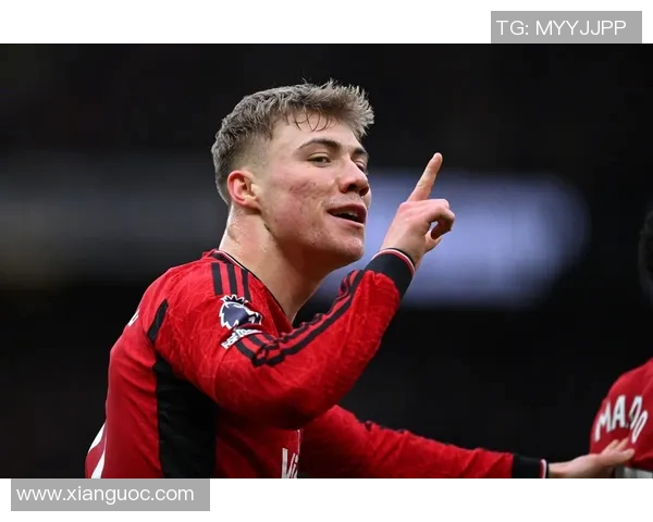 霍伊伦的传奇人生与成就探索:从起步到巅峰的奋斗历程 霍伊伦的传奇人生与成就探索:从起步到巅峰的奋斗历程