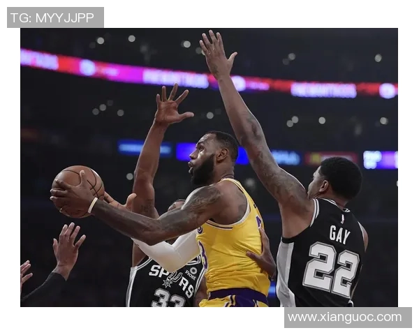 马刺与湖人经典对决集锦回顾精彩瞬间与传奇球员表现