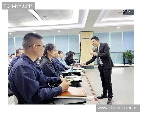 迪赫弗与凡亚的精彩对决分析及赛后点评