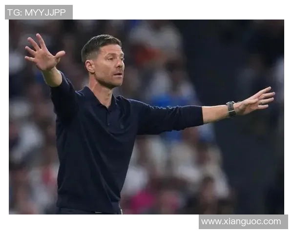 哈维阿隆索退役后新篇章将执教皇马青年队开启足球教练生涯