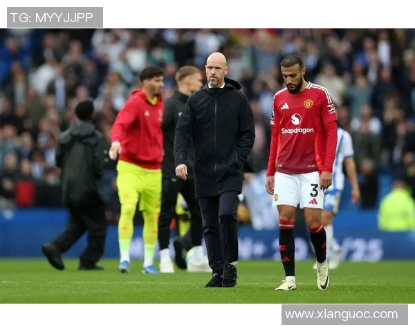 曼城与曼联比赛延时原因分析及球迷反应探讨 曼城与曼联比赛延时原因分析及球迷反应探讨